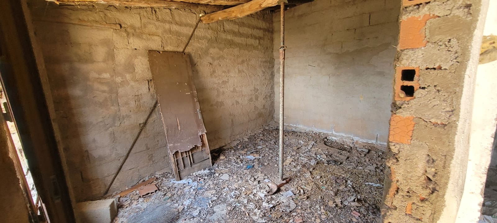 6 Zimmer Finca/Landgut zu verkaufen in Deleitosa mit Pool Garage - 700.000 € (Ref: 9872497)