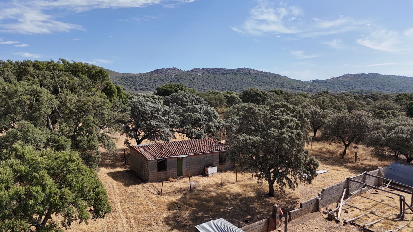 6 Zimmer Finca/Landgut zu verkaufen in Deleitosa mit Pool Garage - 700.000 € (Ref: 9872497)
