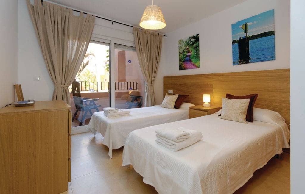 2 soverom Leilighet til salgs i Mar Menor Golf Resort med svømmebasseng garasje - € 250 000 (Ref: 9216837)