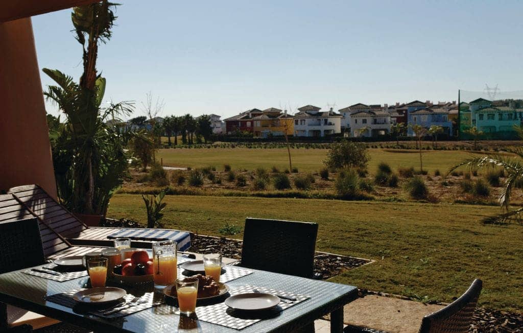 2 soverom Leilighet til salgs i Mar Menor Golf Resort med svømmebasseng garasje - € 250 000 (Ref: 9216837)