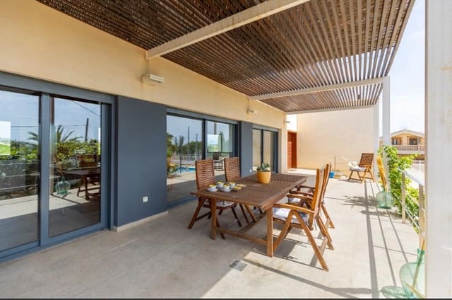 4 slaapkamer Villa te koop in Los Montesinos met zwembad garage - € 985.000 (Ref: 9320031)