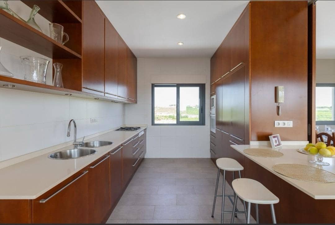 4 sypialnia Willa na sprzedaż w Los Montesinos z basenem garażem - 985 000 € (Ref: 9320031)