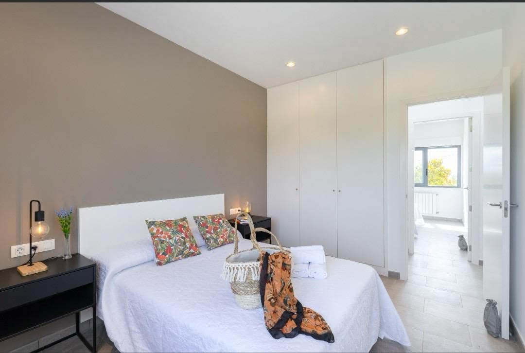 4 sypialnia Willa na sprzedaż w Los Montesinos z basenem garażem - 985 000 € (Ref: 9320031)