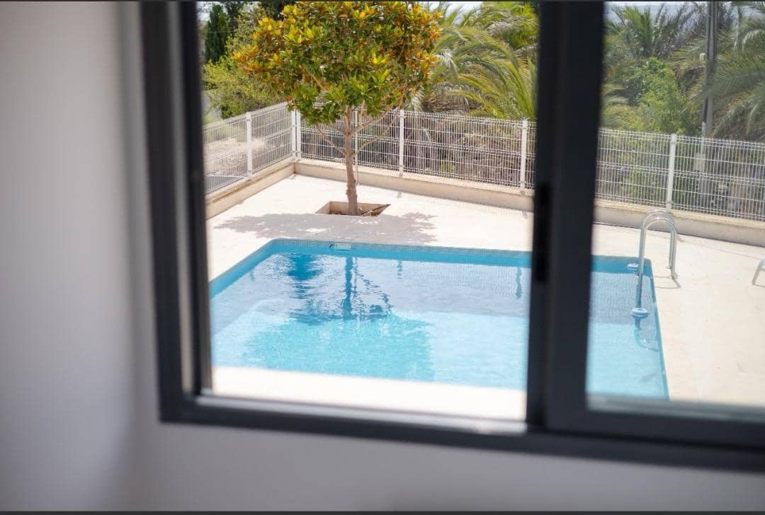 4 sypialnia Willa na sprzedaż w Los Montesinos z basenem garażem - 985 000 € (Ref: 9320031)