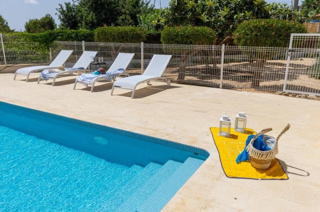 4 sypialnia Willa na sprzedaż w Los Montesinos z basenem garażem - 985 000 € (Ref: 9320031)