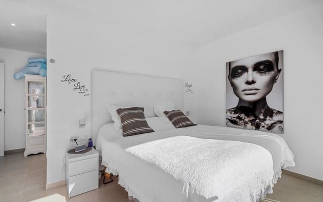 3 sypialnia Willa na sprzedaż w Calasparra z basenem garażem - 399 000 € (Ref: 9412795)