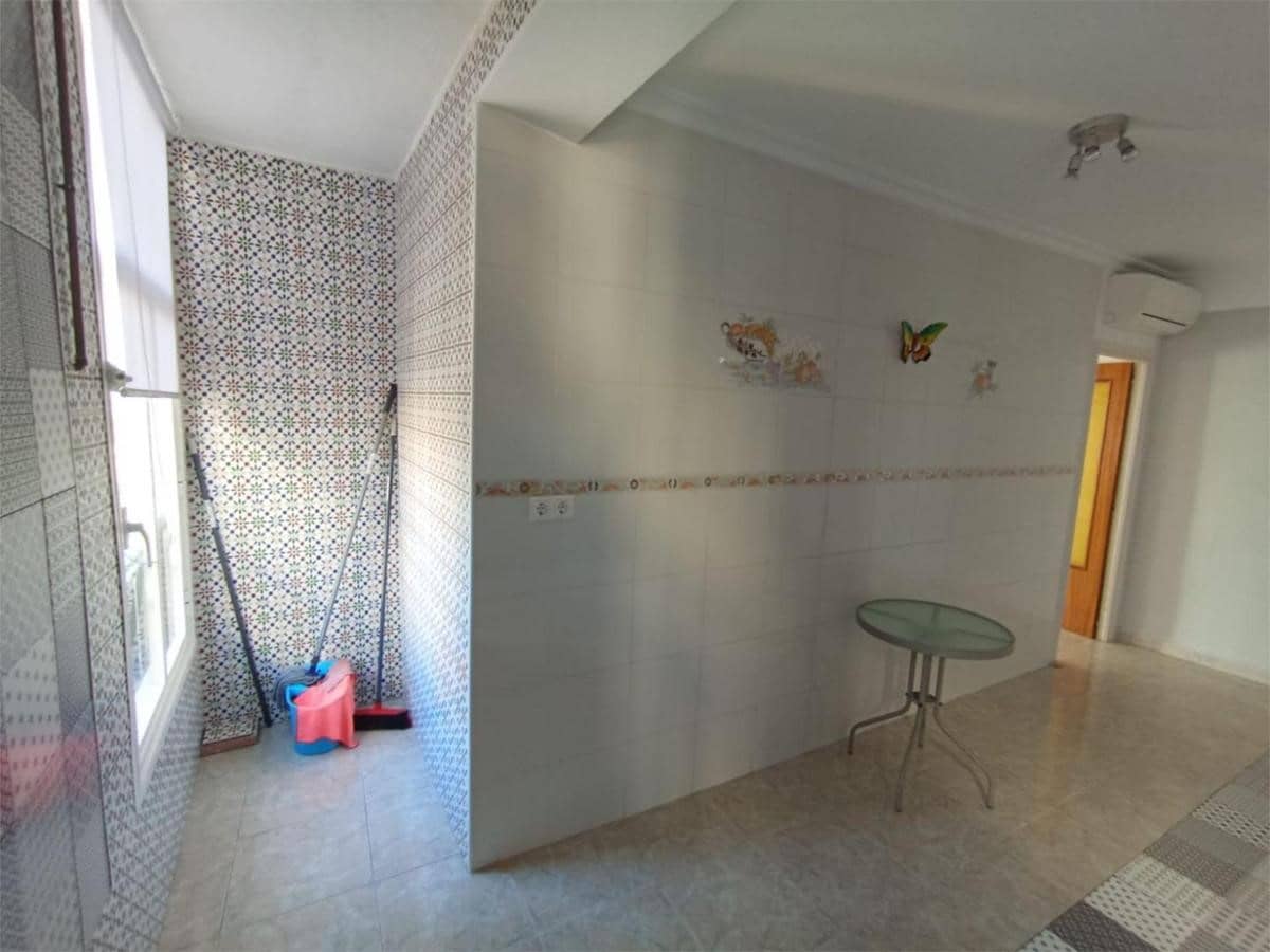 3 makuuhuone Huoneisto myytävänä paikassa Torrevieja - 198 000 € (Ref: 9466160)