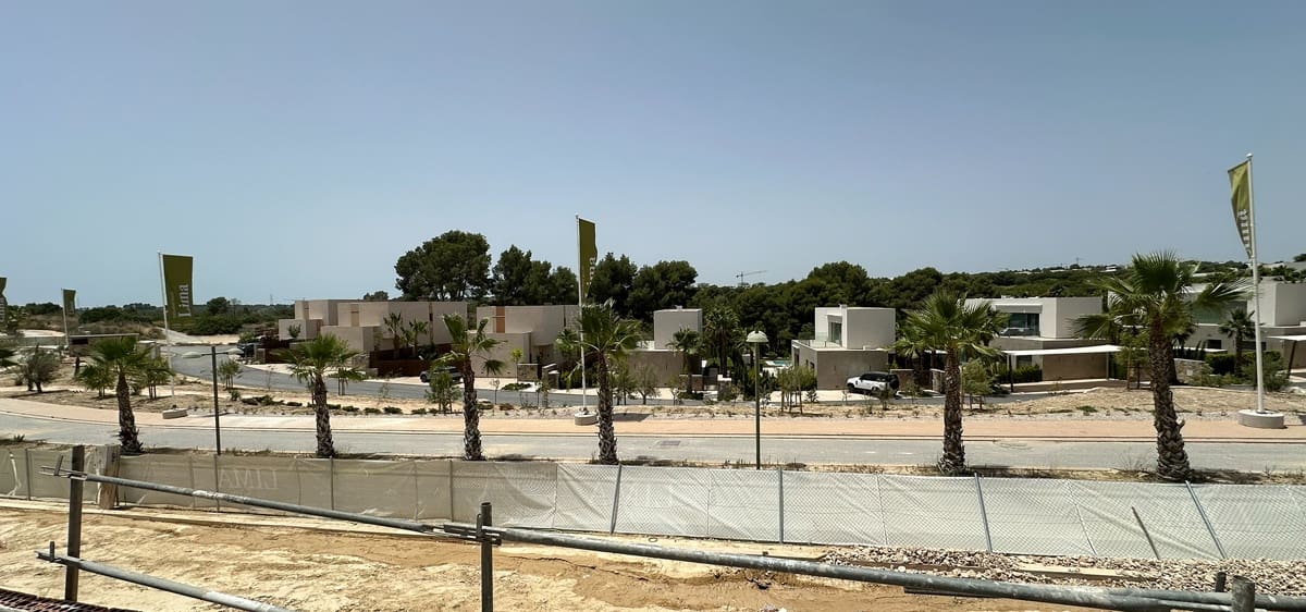 3 bedroom Villa for sale in Las Colinas Golf with pool - € 1,195,000 (Ref: 10060858)