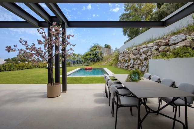 6 quarto Moradia para venda em San Pedro de Alcantara, Marbella com piscina - 2 950 000 € (Ref: 10060861)
