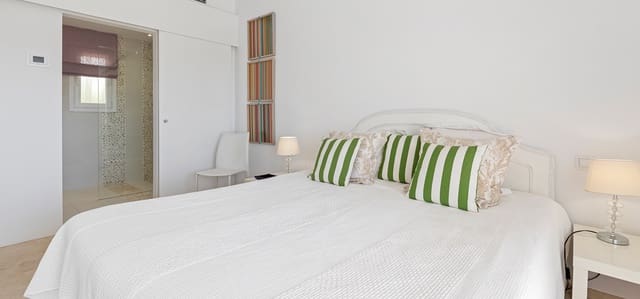 3 makuuhuone Kattohuoneisto myytävänä paikassa Los Naranjos, Marbella mukana uima-altaan - 1 390 000 € (Ref: 9211370)