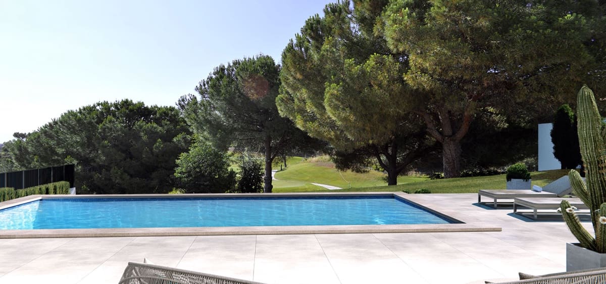 3 bedroom Villa for sale in La Cala de Mijas with pool - € 995,000 (Ref: 9311908)