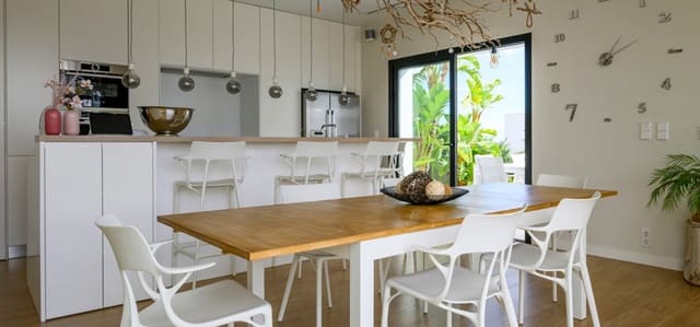 3 sypialnia Willa na sprzedaż w Dehesa de Campoamor, Orihuela z basenem - 1 895 000 € (Ref: 9691513)