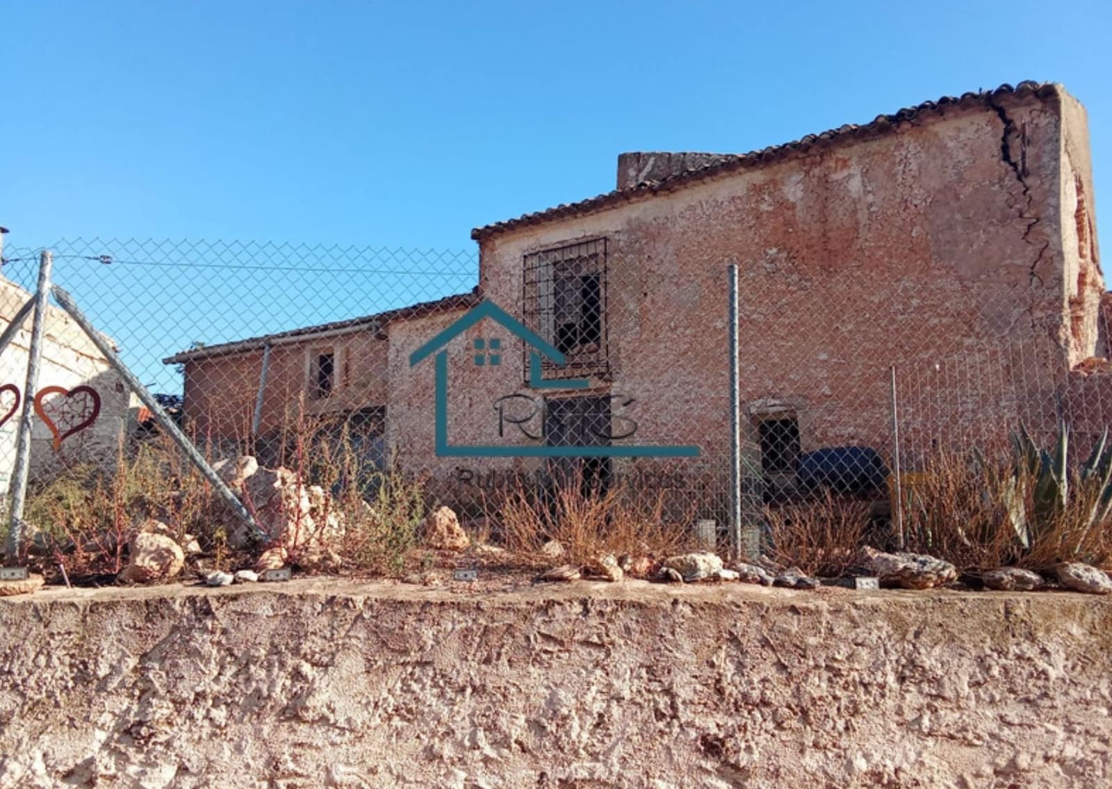 Finca/Landhuis te koop in Cullar - € 95.000 (Ref: 10158658)