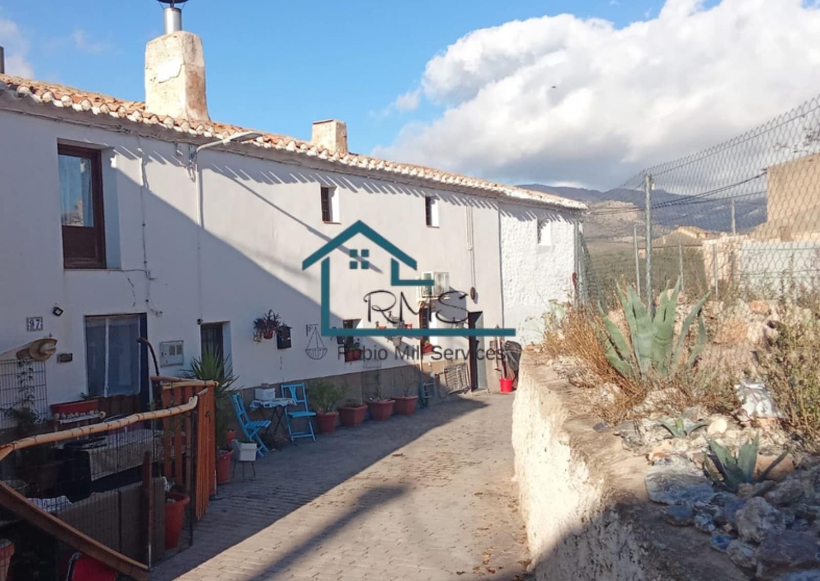 Finca/Landhuis te koop in Cullar - € 95.000 (Ref: 10158658)