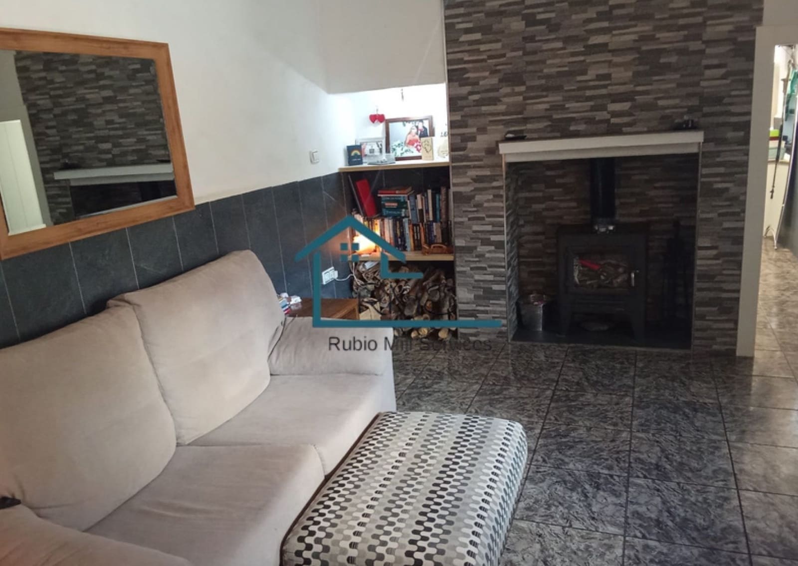 Finca/Landhuis te koop in Cullar - € 95.000 (Ref: 10158658)