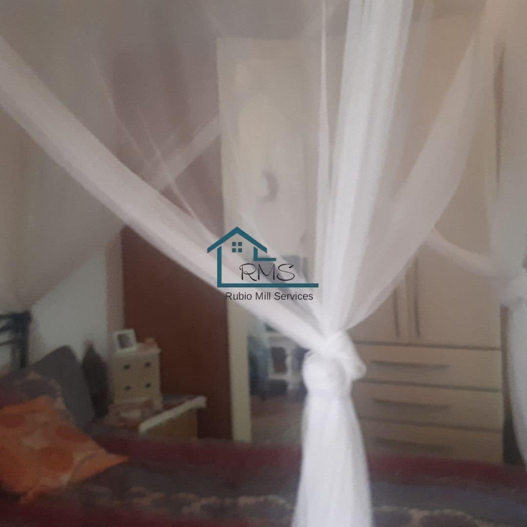 6 soveværelse Byhus til salg i Caniles - € 159.500 (Ref: 8602650)