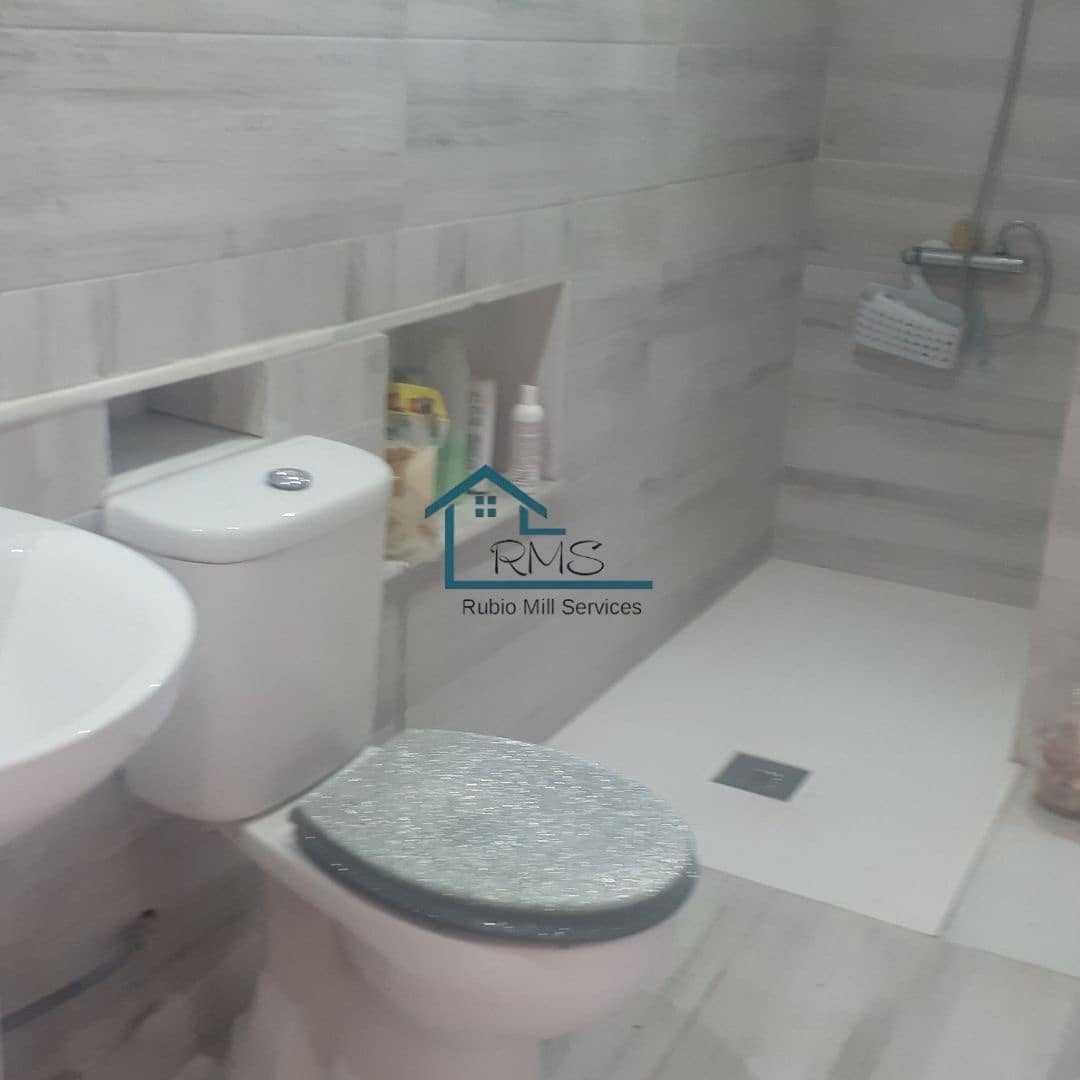 6 soveværelse Byhus til salg i Caniles - € 159.500 (Ref: 8602650)