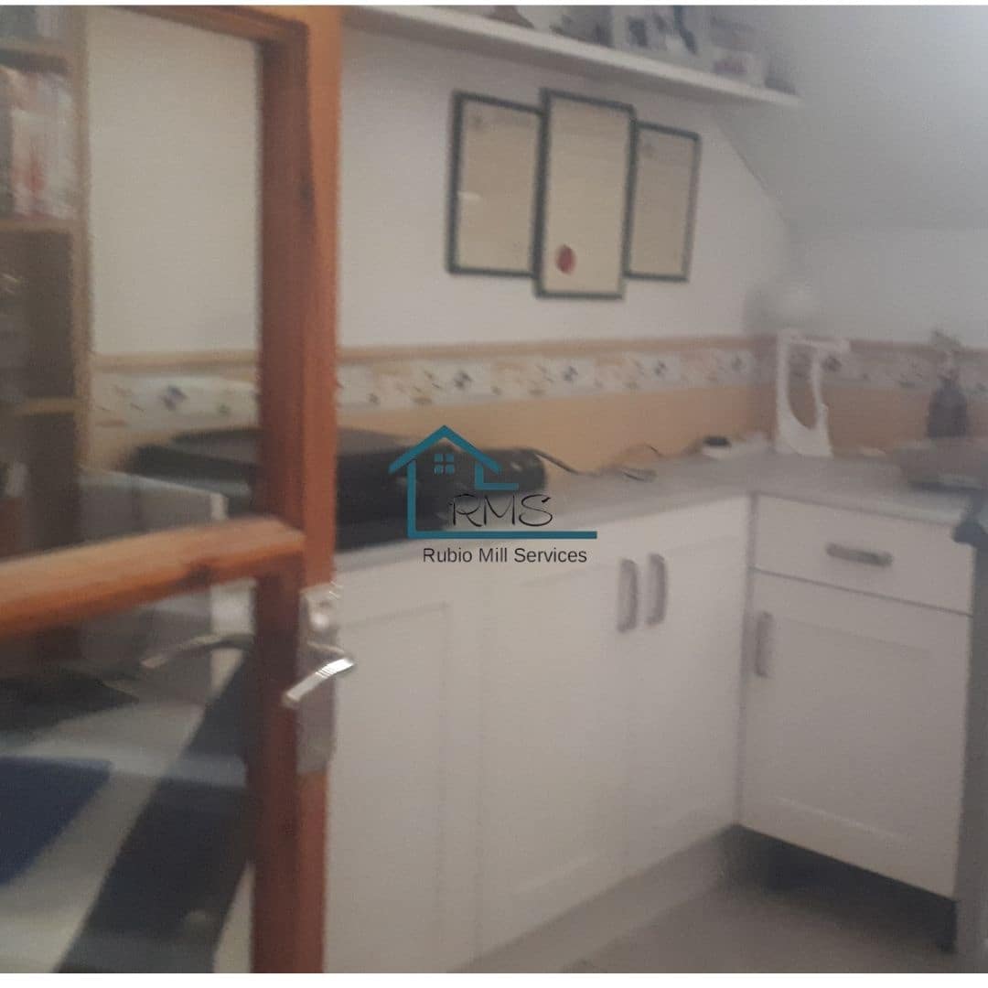 6 soveværelse Byhus til salg i Caniles - € 159.500 (Ref: 8602650)