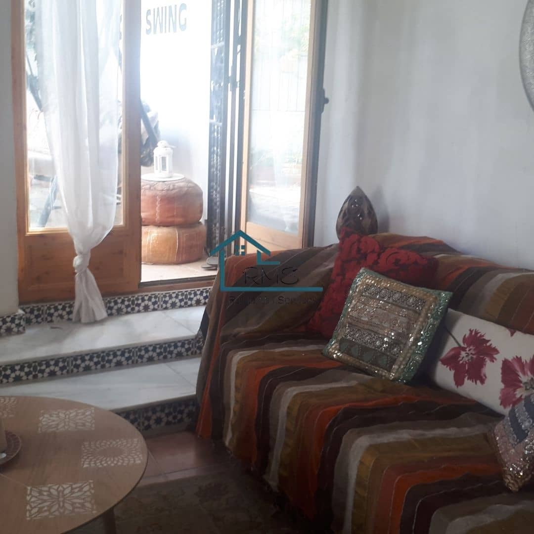 6 soveværelse Byhus til salg i Caniles - € 159.500 (Ref: 8602650)