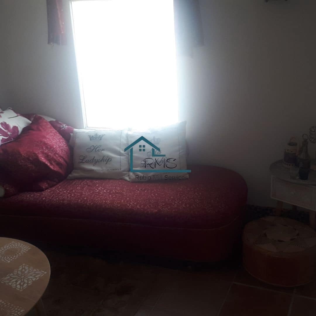 6 soveværelse Byhus til salg i Caniles - € 159.500 (Ref: 8602650)