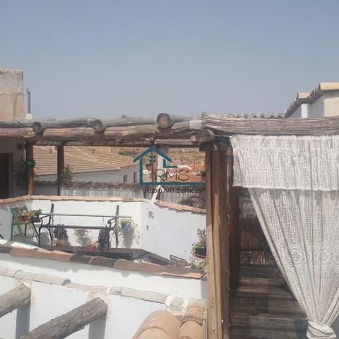 6 sypialnia Dom na sprzedaż w Caniles - 159 500 € (Ref: 8602650)