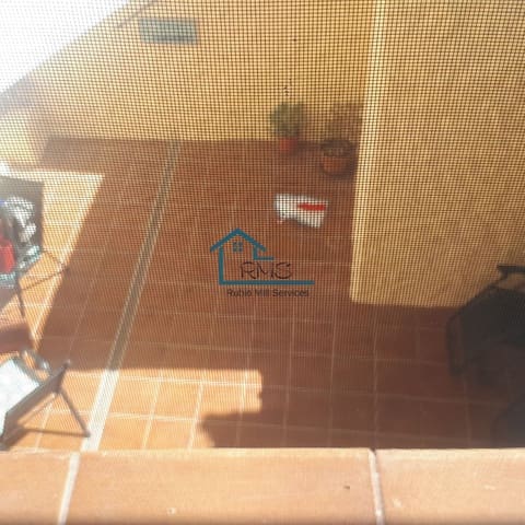 4 soveværelse Byhus til salg i Caniles med garage - € 139.995 (Ref: 8602786)