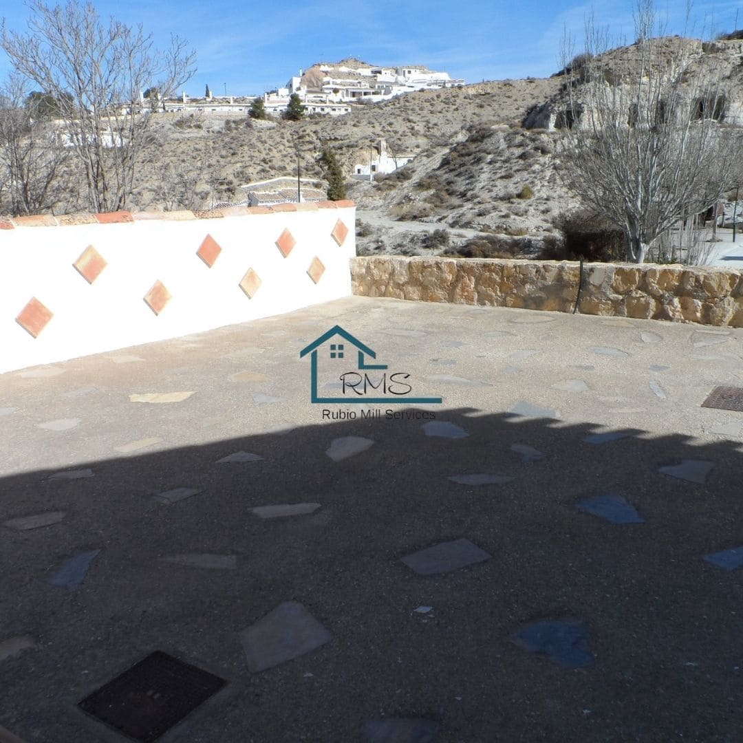 4 soveværelse Hulehus til salg i Galera med garage - € 130.000 (Ref: 8604056)