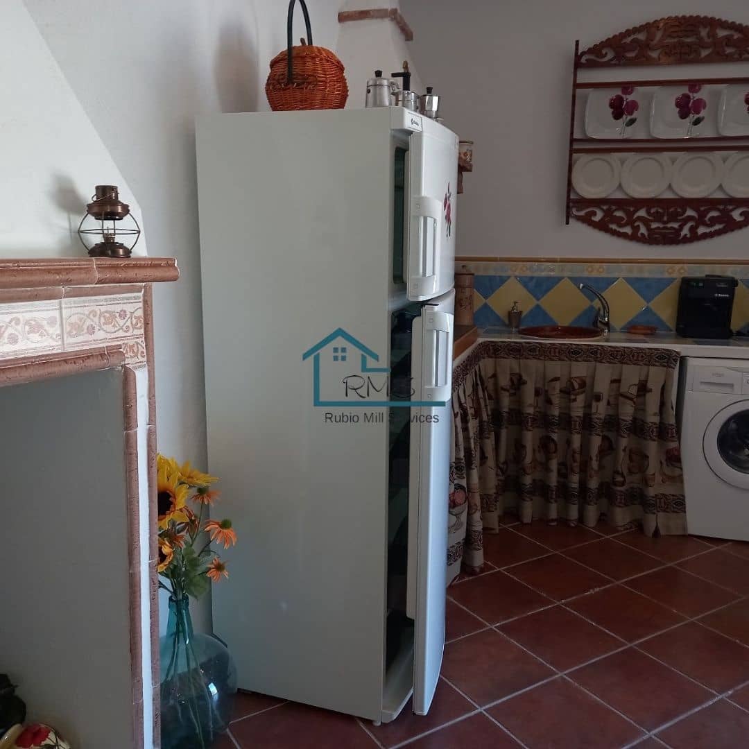 4 soveværelse Hulehus til salg i Galera med garage - € 130.000 (Ref: 8604056)