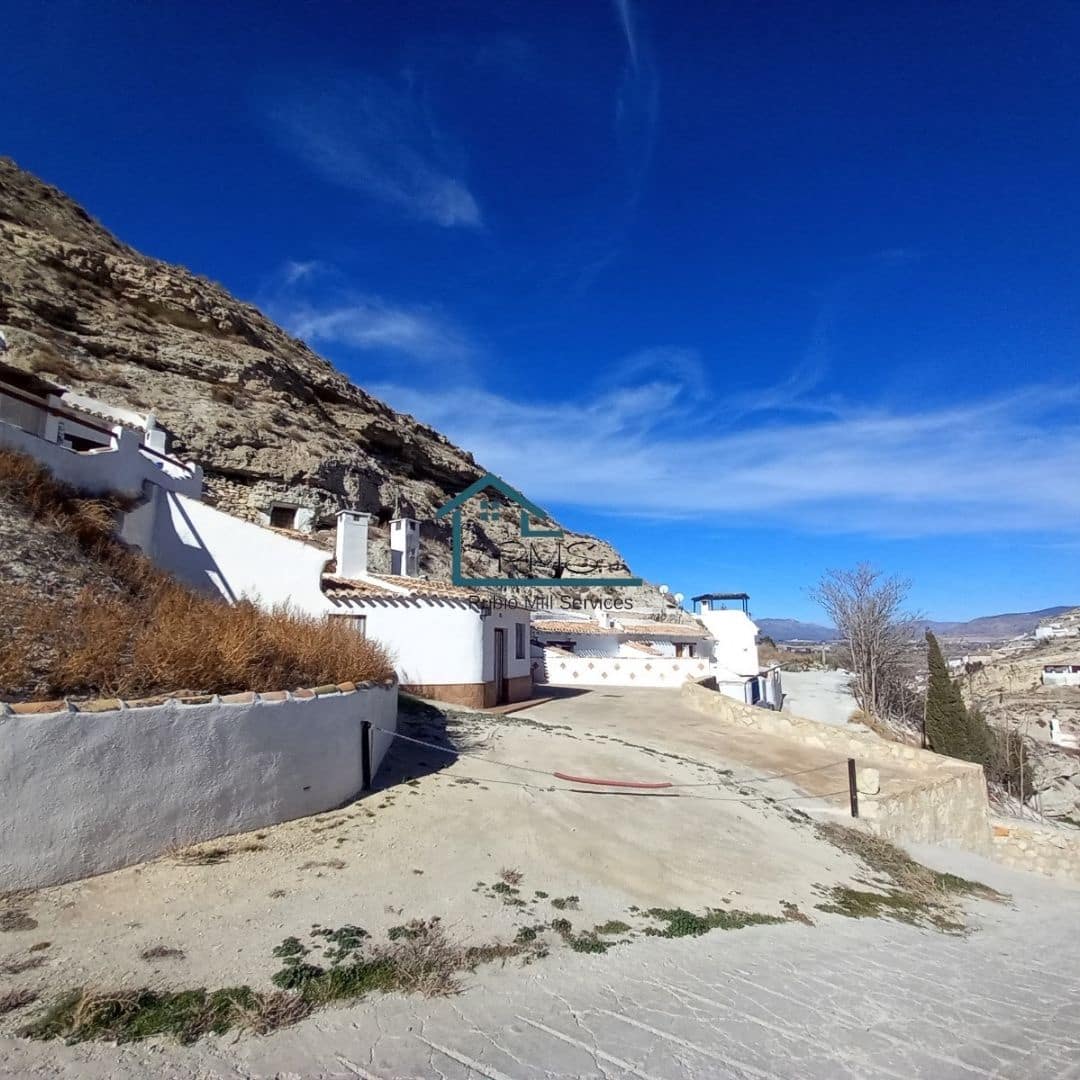 4 soveværelse Hulehus til salg i Galera med garage - € 130.000 (Ref: 8604056)