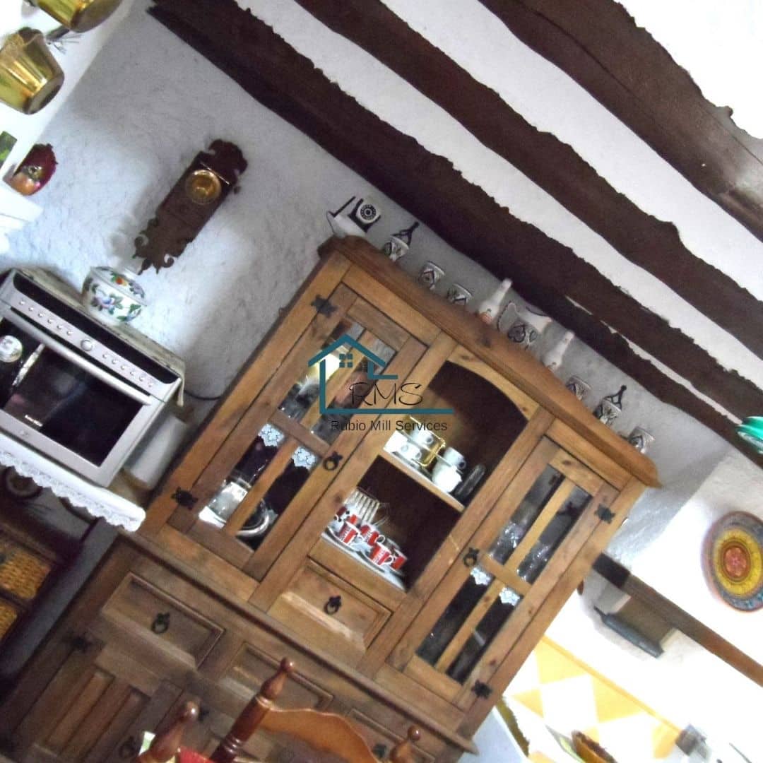 4 soveværelse Hulehus til salg i Galera med garage - € 130.000 (Ref: 8604056)