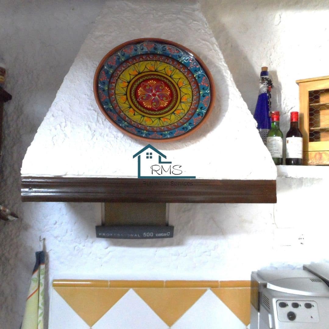 4 soveværelse Hulehus til salg i Galera med garage - € 130.000 (Ref: 8604056)