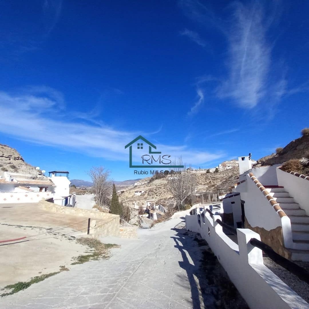 4 soveværelse Hulehus til salg i Galera med garage - € 130.000 (Ref: 8604056)