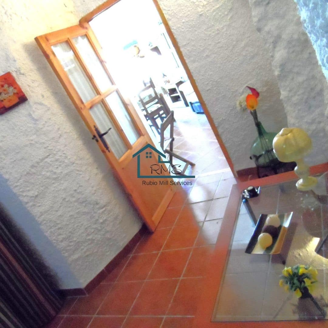 4 soveværelse Hulehus til salg i Galera med garage - € 130.000 (Ref: 8604056)