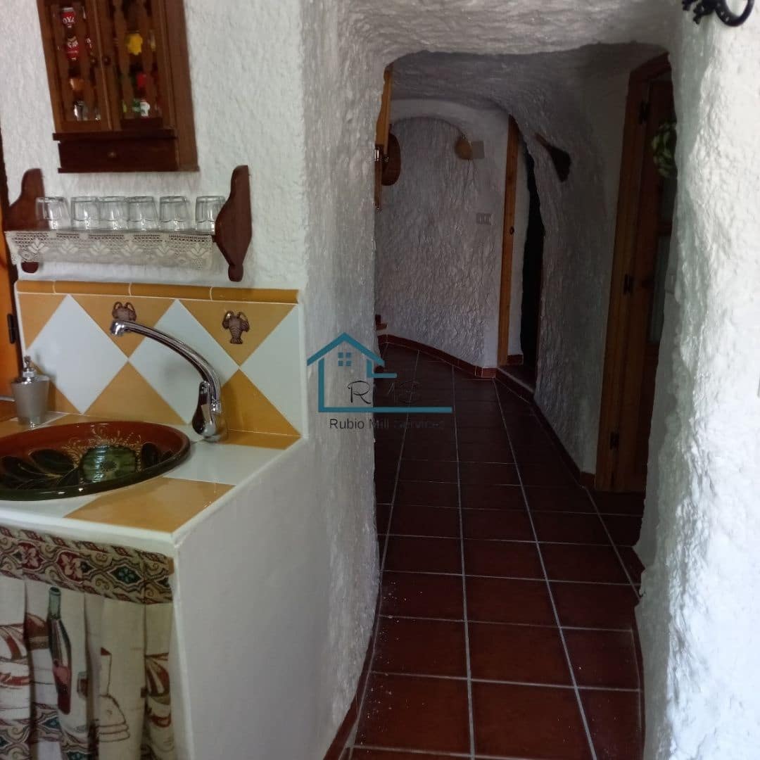 4 soveværelse Hulehus til salg i Galera med garage - € 130.000 (Ref: 8604056)