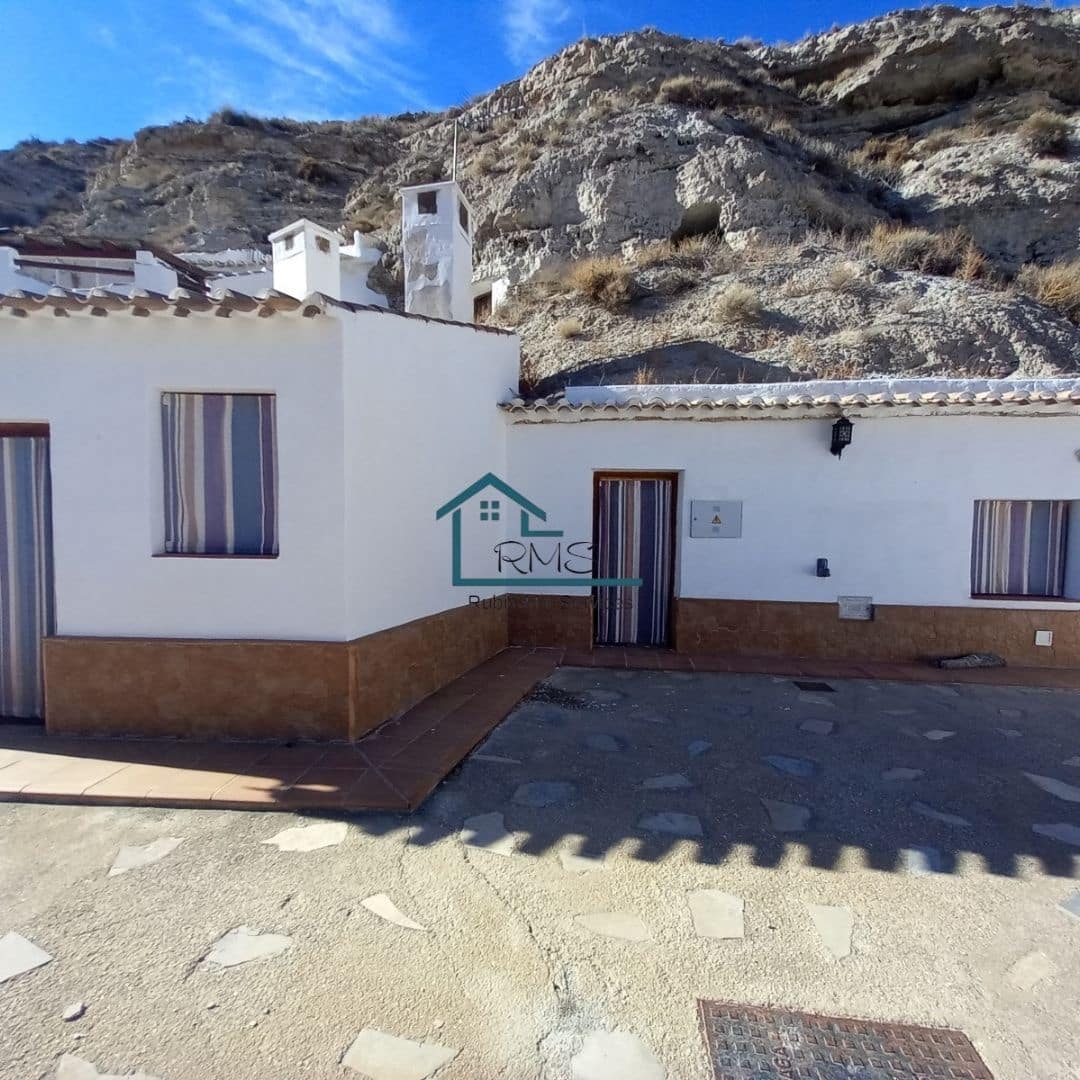 4 soveværelse Hulehus til salg i Galera med garage - € 130.000 (Ref: 8604056)