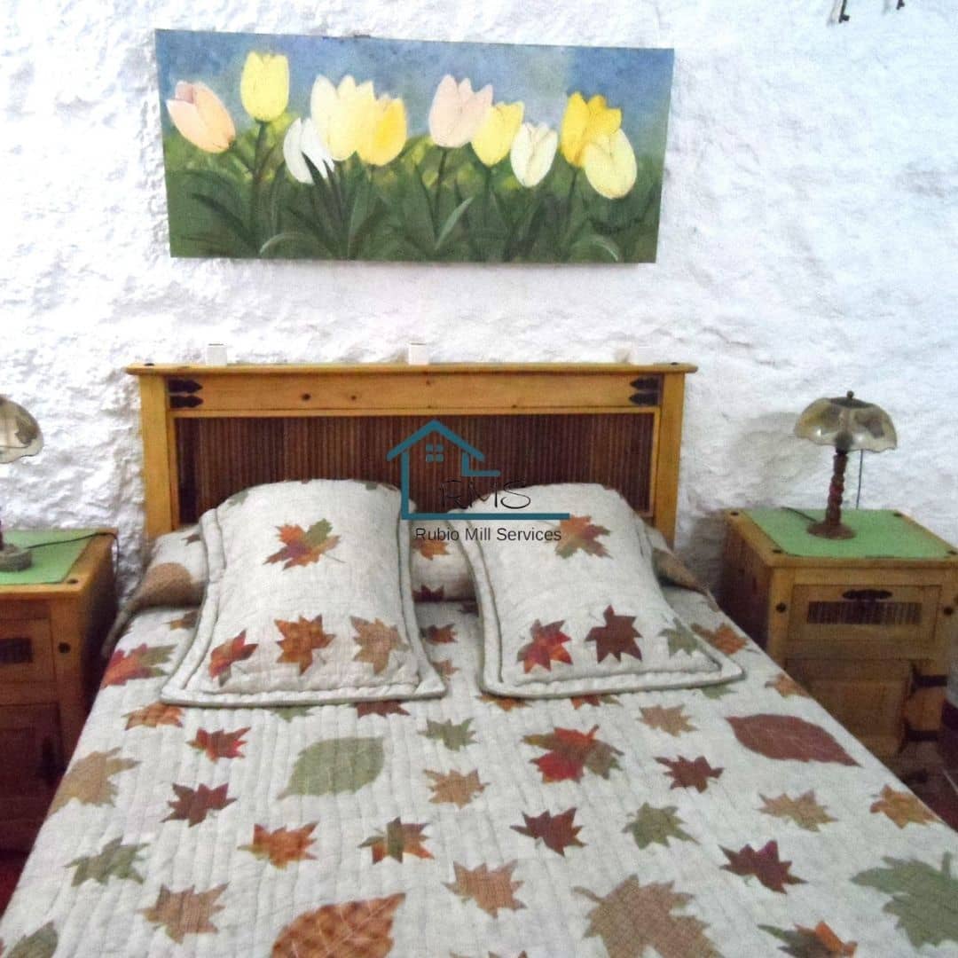 4 soveværelse Hulehus til salg i Galera med garage - € 130.000 (Ref: 8604056)