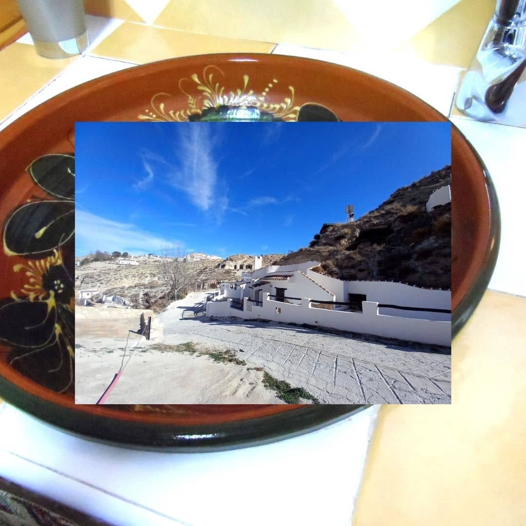 4 soveværelse Hulehus til salg i Galera med garage - € 130.000 (Ref: 8604056)