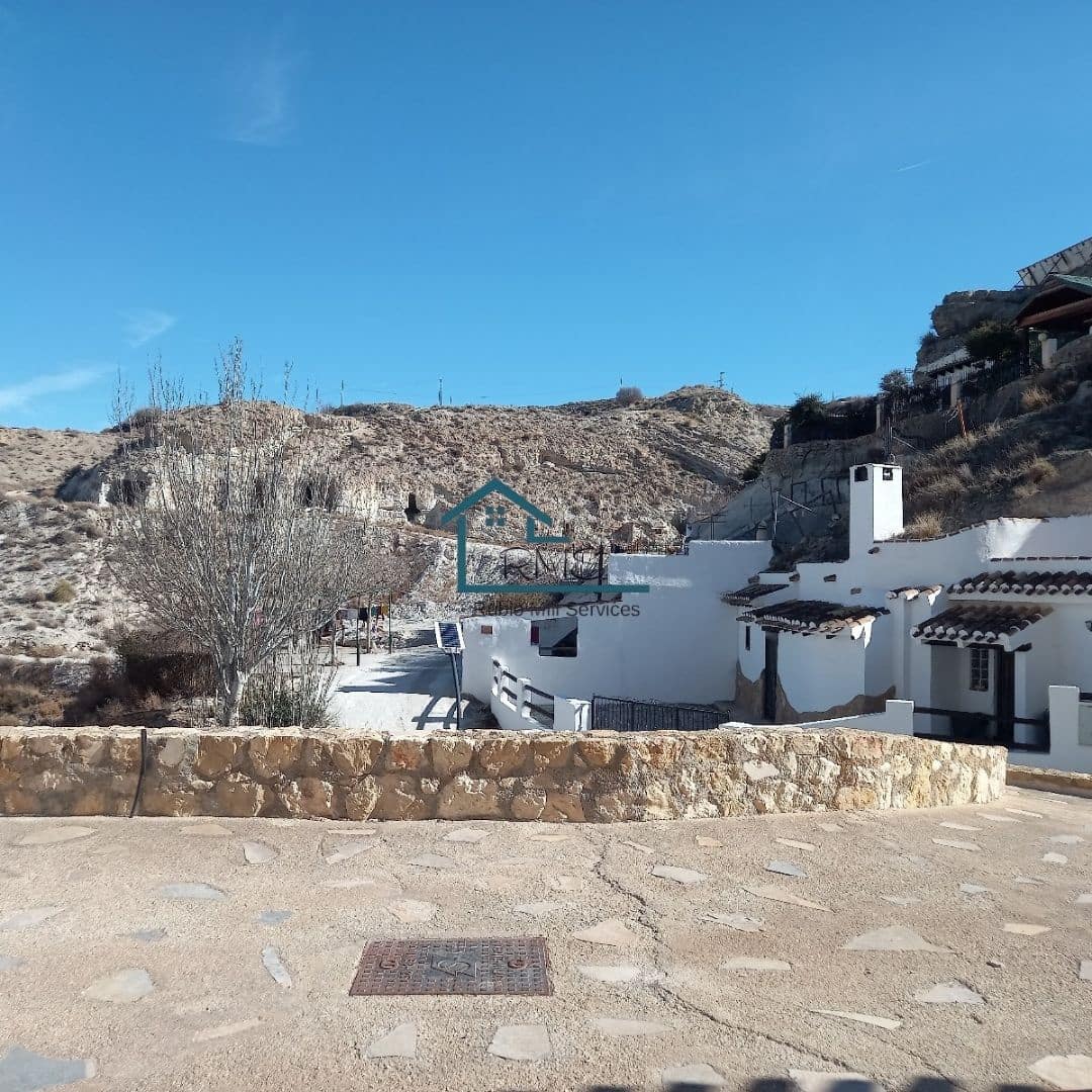 4 soveværelse Hulehus til salg i Galera med garage - € 130.000 (Ref: 8604056)