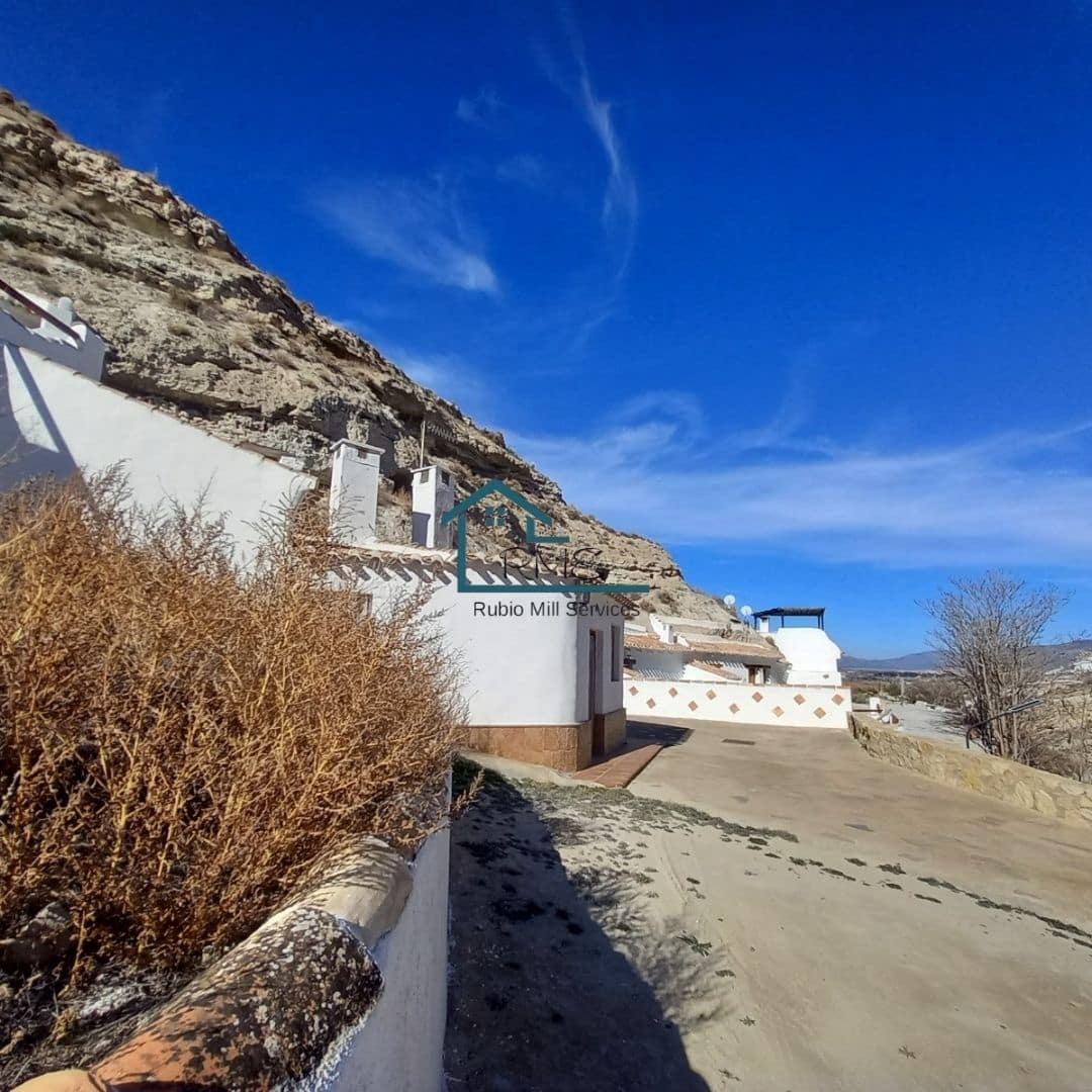 4 soveværelse Hulehus til salg i Galera med garage - € 130.000 (Ref: 8604056)