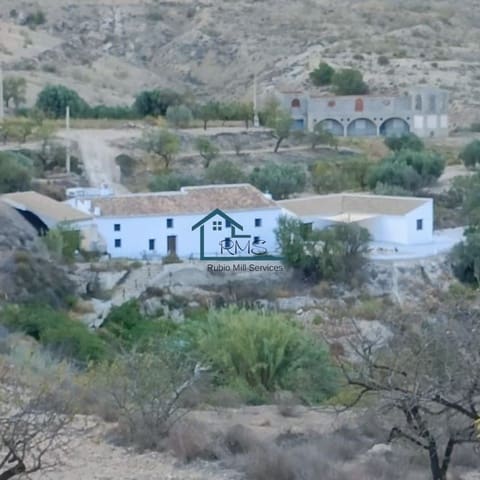 4 soverom Finca/Herregård til salgs i Vélez-Blanco med garasje - € 475 000 (Ref: 8604064)