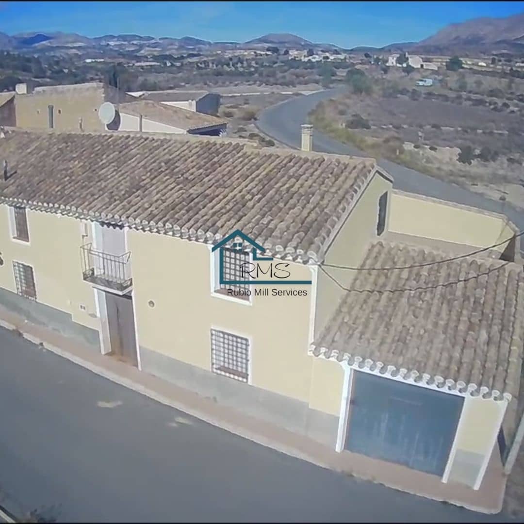 4 soveværelse Finca/Landehus til salg i Velez-Rubio med garage - € 129.900 (Ref: 8604080)