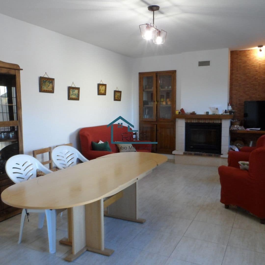 4 soveværelse Finca/Landehus til salg i Velez-Rubio med garage - € 129.900 (Ref: 8604080)