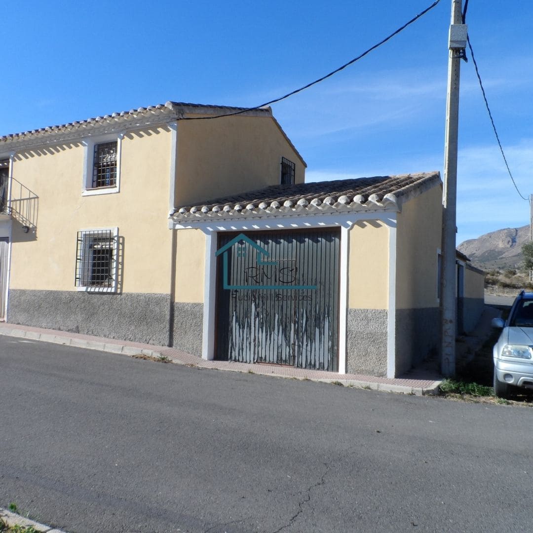 4 soveværelse Finca/Landehus til salg i Velez-Rubio med garage - € 129.900 (Ref: 8604080)