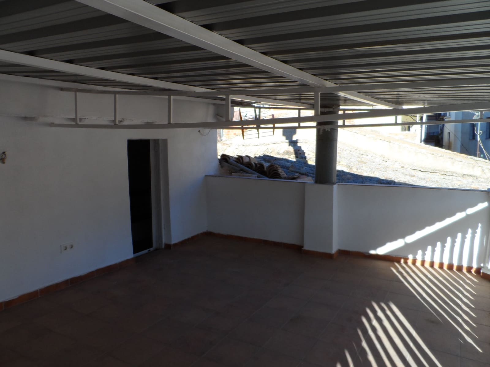 9 soveværelse Lejlighed til salg i Zujar - € 199.950 (Ref: 8627608)