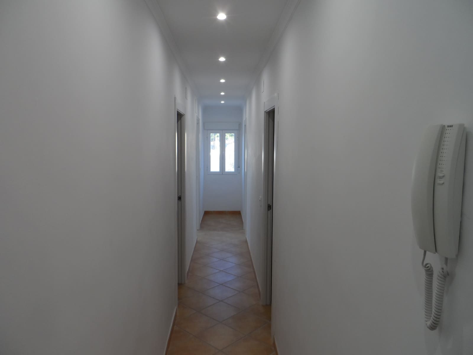 9 soveværelse Lejlighed til salg i Zujar - € 199.950 (Ref: 8627608)