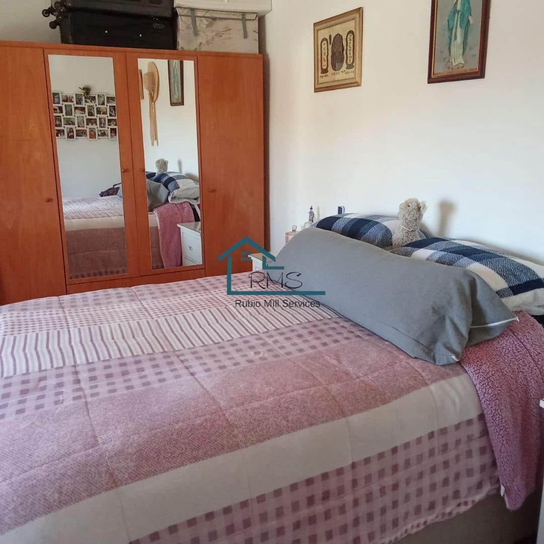 3 soveværelse Villa til salg i Seron med garage - € 99.000 (Ref: 8764616)