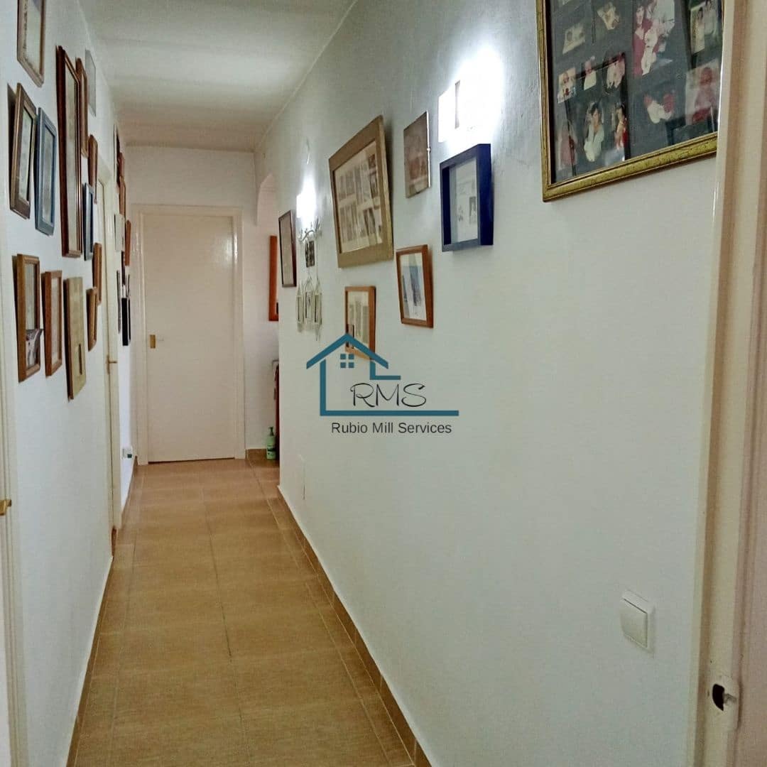 3 soveværelse Villa til salg i Seron med garage - € 99.000 (Ref: 8764616)