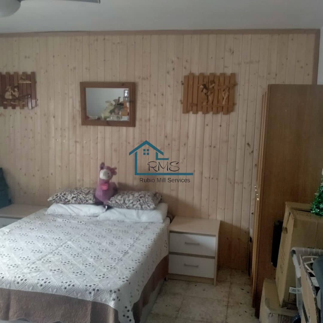 3 soveværelse Villa til salg i Seron med garage - € 99.000 (Ref: 8764616)