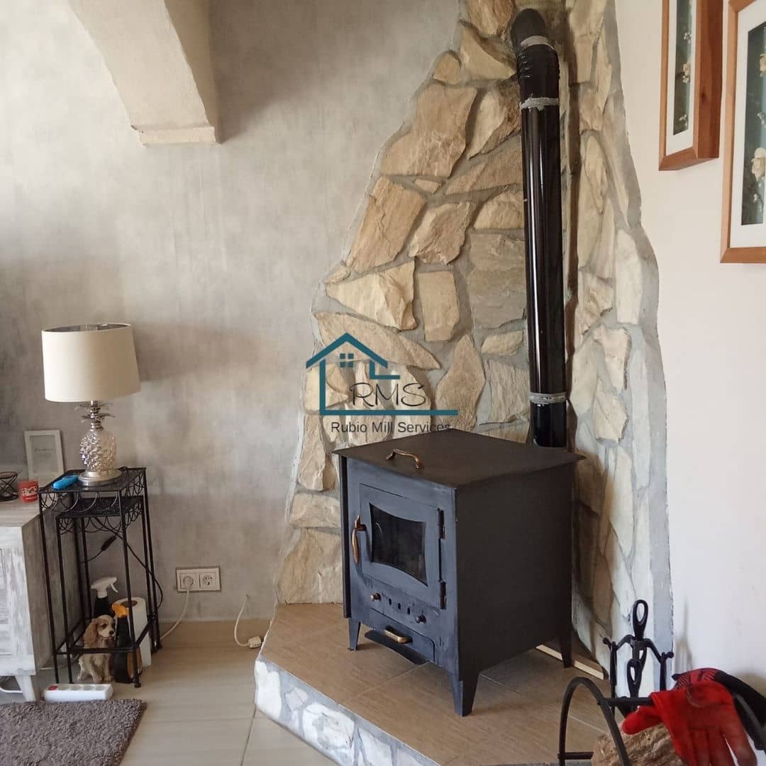 3 soveværelse Villa til salg i Seron med garage - € 99.000 (Ref: 8764616)