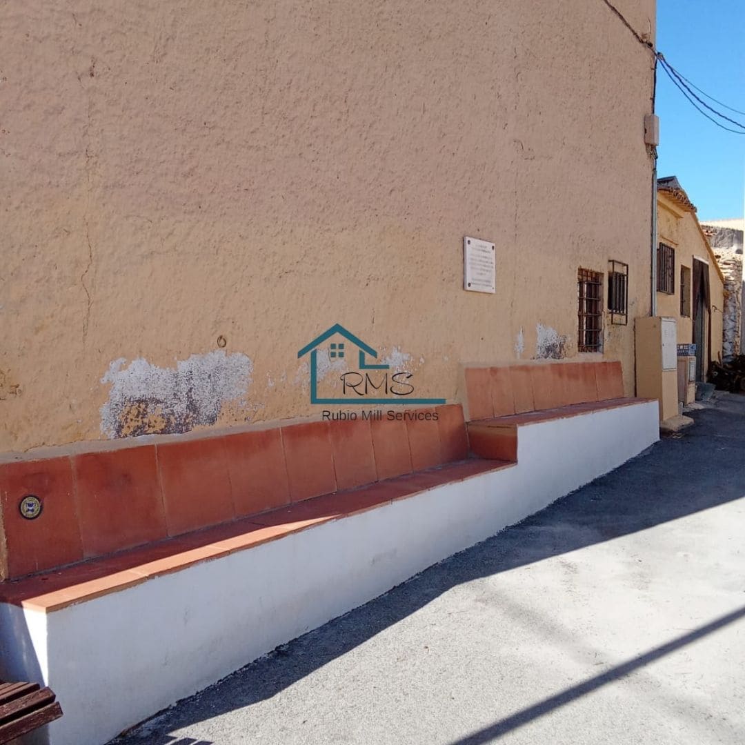 3 soveværelse Villa til salg i Seron med garage - € 99.000 (Ref: 8764616)